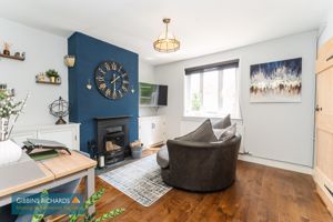 Sitting Room- click for photo gallery